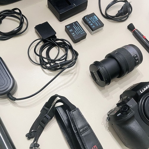Panasonic Lumix G7 4K Vlogging Kit