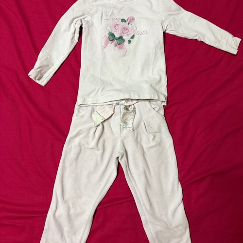 Lapin set for 4-year-old girl like new, white and pink