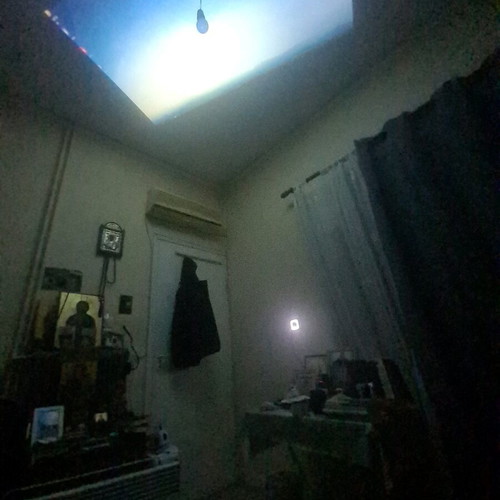Galaxy S8 with Portable Projector Full Pack like new
