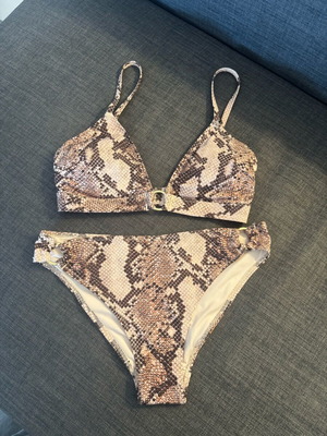 H&M bikini like new, size 34, animal print