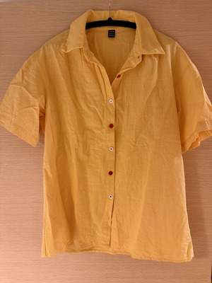 Shein short-sleeve shirt like new, yellow, XS