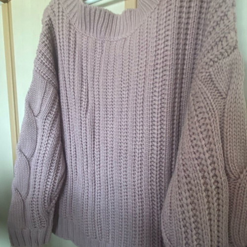 Moon River sweater like new, pink - dusty apple, size M