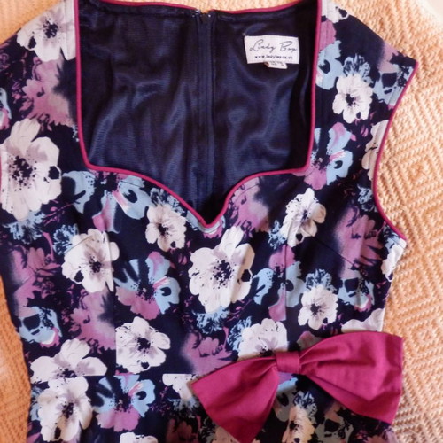 Unforgettable 50's Dress Lindy Bop