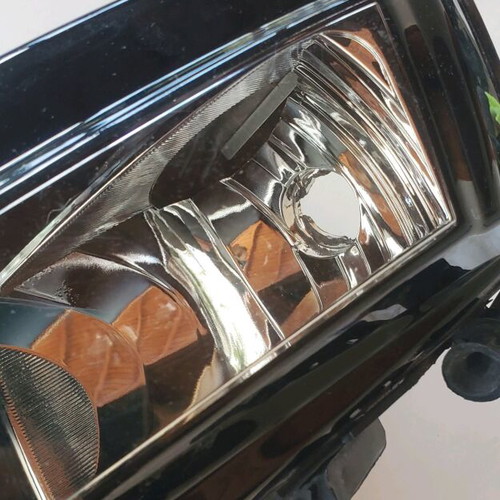 Volkswagen Golf 7 right fog light like new