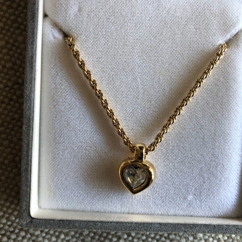 Christian Dior necklace like new vintage gold-plated with heart design