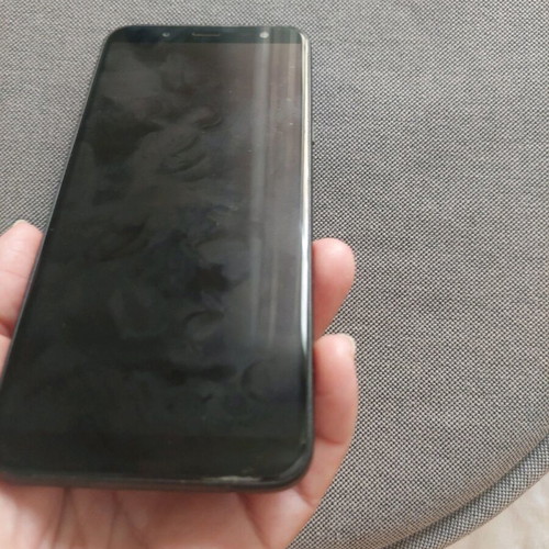 Samsung J6 32GB Dual Sim smartphone used, black
