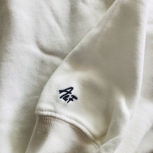 Abercrombie & Fitch white embroidered crop hoodie new with tags, size XXS