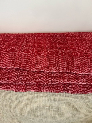 Caramelized two-seater sofa cover like new, red 2.00 x 1.50 m
