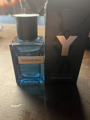 Yves Saint Laurent Y Intense Eau de Parfum 60ml