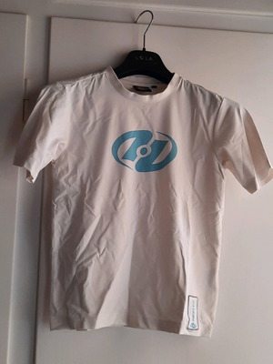 Heelys T-shirt with UV protection, size M, new