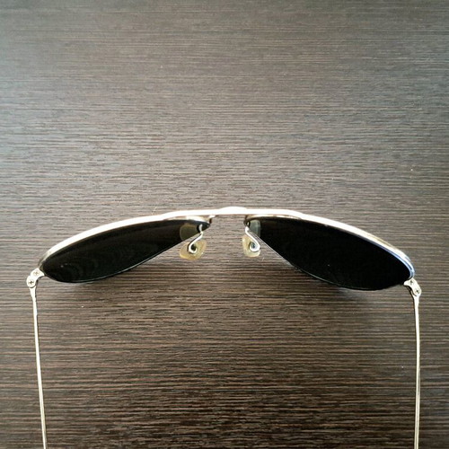 Ray-Ban Aviator RB 3025 5814 sunglasses used silver frame with green G15 lenses