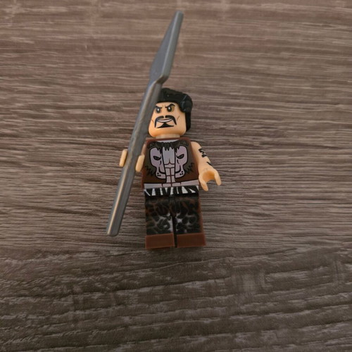 Custom Minifigure Kraven the Hunter Marvel like new