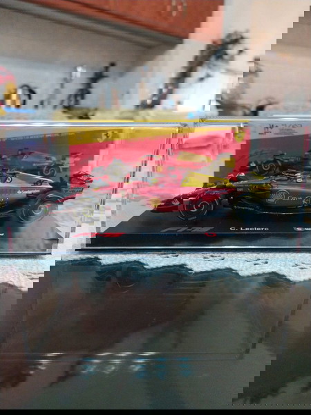 F1 Ferrari μινιατούρα επετειακή συλλεκτική!!