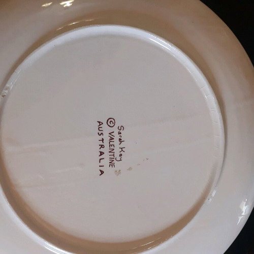 Sarah Kay decorative metal tray and porcelain plate used, set of 2 pieces