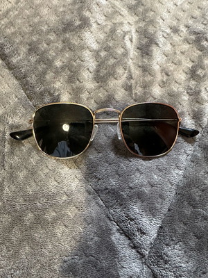 Mati Mati sunglasses used, good condition