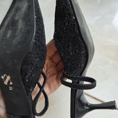 Official black mule pumps, like new, size 37