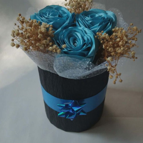 Eternal roses souvenir new