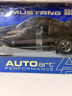 Autoart 2003 Ford Mustang Mach 1 model car, rare black, 1/18 scale