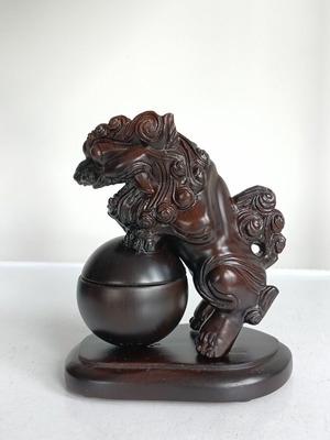 Incense burner made of rosewood with Fu dog new