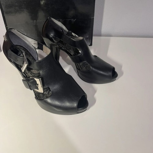 Miss Sixty black high-heeled shoes used, size 39, open sides and front