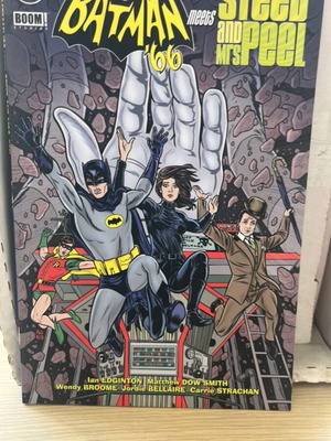 Batman ’66 Meets Steed and Mrs Peel New Comic Book