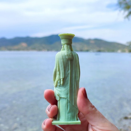 Aromatic Ancient Greek Caryatid Candle new, pistachio scent