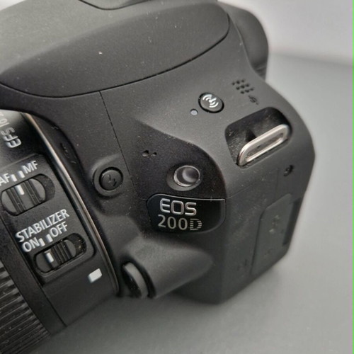 Canon DSLR EOS 200D camera kit like new with lenses