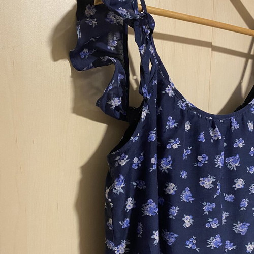 Forever 21 dress like new, blue with flowers