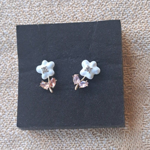 Gold plated 925 silver earrings like new, pearl flower with crystals