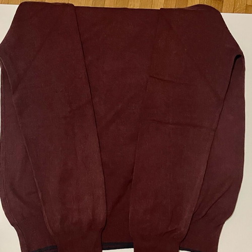 Berto Lucci burgundy long-sleeve V-neck shirt like new