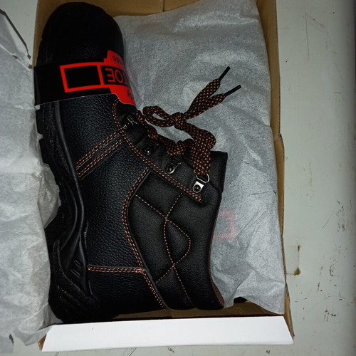 Safety boots S3 new