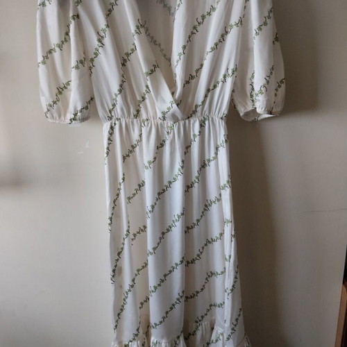 Lumina satin dress like new, white and green, size S