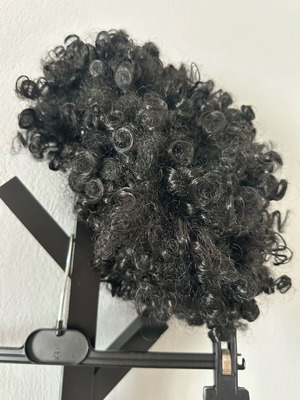 Carnival wig like new