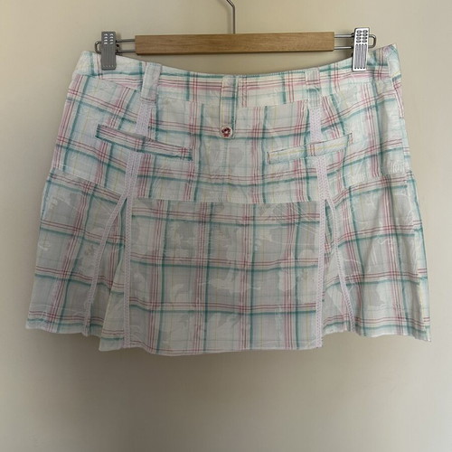 O'Neill skirt like new with pastel check pattern and embroidered logo