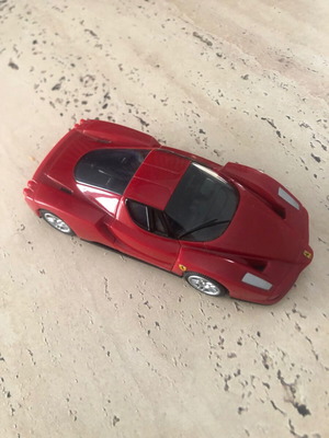 Ferrari miniature scale 1:38 like new