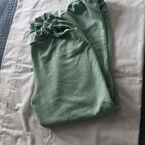 Boxnow tracksuits pack of two xl mustard and mint colors like new