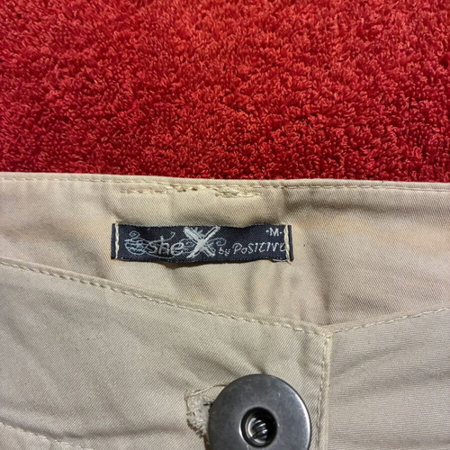 Women's beige bermuda shorts, size M
