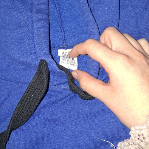 Blue Electric Body Free Hoodie used, 100% cotton, size L