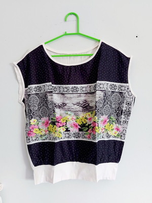 Women's blouse used, size Small, blue with floral pattern