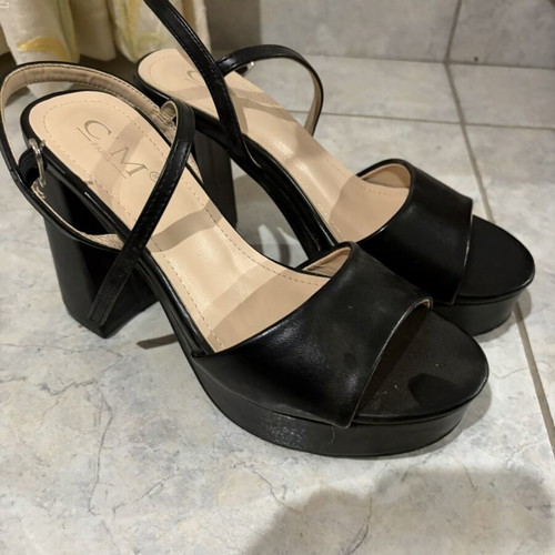 Womens shoes used, sizes 39 and 40