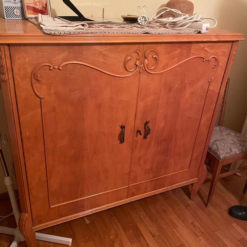 Bedroom furniture set used with bed, mattress, 2 nightstands, dressing table