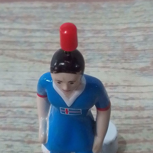 Metal football player figure Kicker used