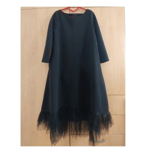 Midi dress Ratt by Rita Attala black textured elastic like new