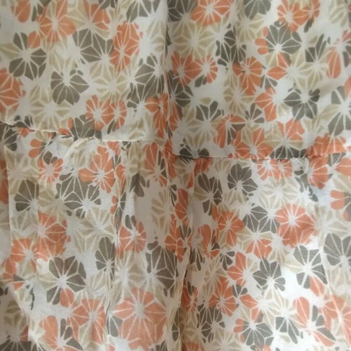 Silk skirt 100% like new, size M 38 10