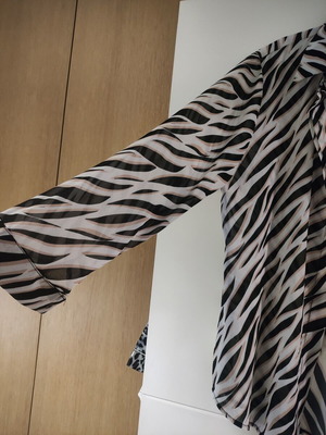 Shirt new, unworn, new collection