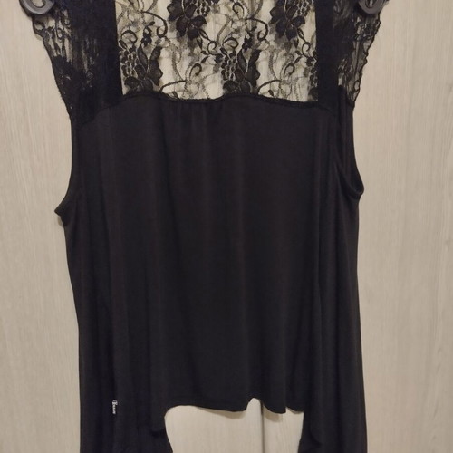 No Name Sleeveless Vest like new, cotton with lace, black
