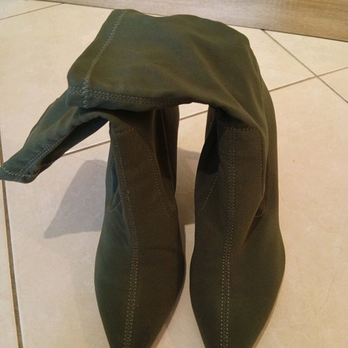 Bershka khaki sock boots size 38 new