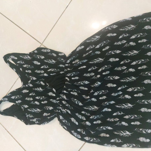 Black dress like new with back opening, size S