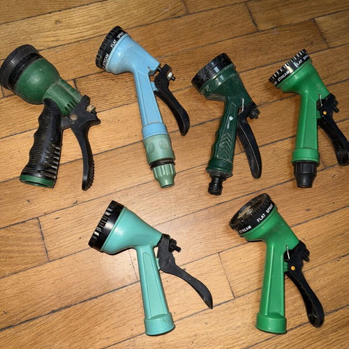 Garden hose spray guns used, good condition