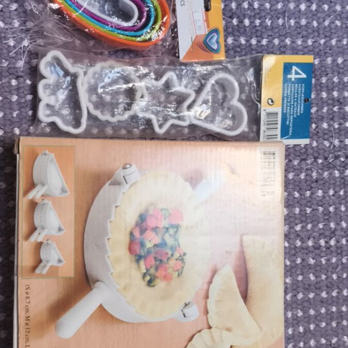 Pasta and cookie molds set new, assorted shapes